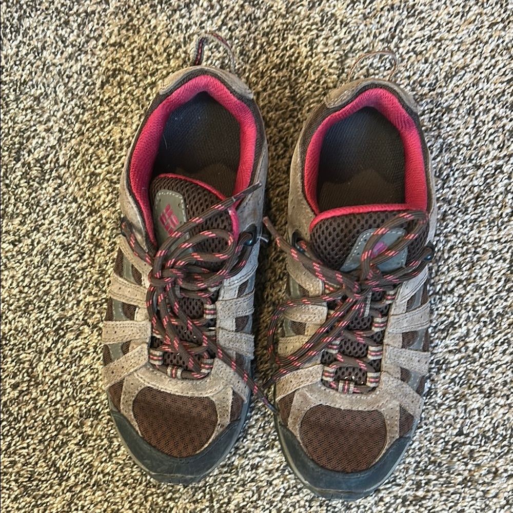 Columbia Brown and Pink Hiking Shoes - Picture 5 of 7